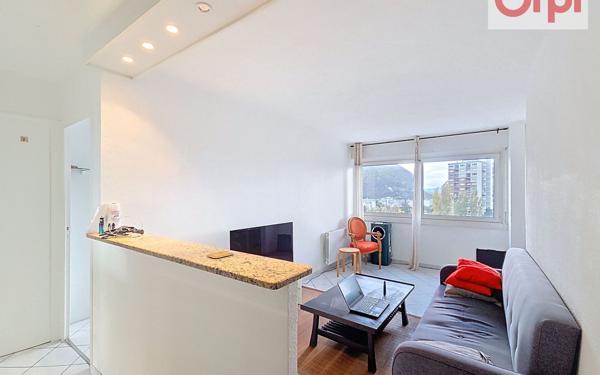 Appartement à vendre    2 pièces • 50,29 m2 Vétraz-Monthoux