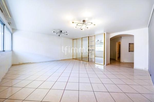 Marseille 6ème / Appartement 145m2 / 5 pièces