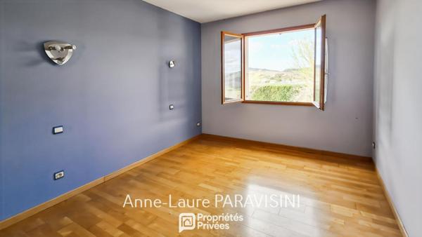 Limoux Maison de 124 m2 sur un terrain clos et arboré de 1100m²