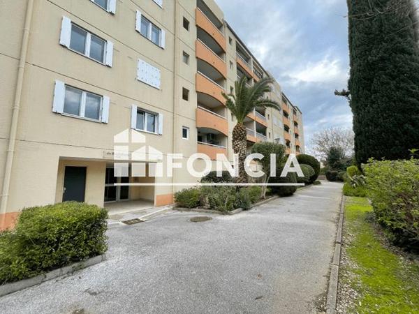 Location Appartement 2 pièces 51.29 m² - 20 RUE MICHELET Hyeres 83400