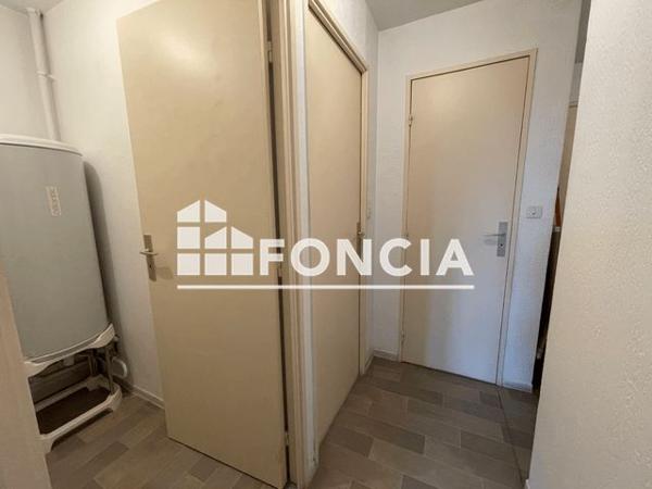 Location Appartement 2 pièces 51.29 m² - 20 RUE MICHELET Hyeres 83400