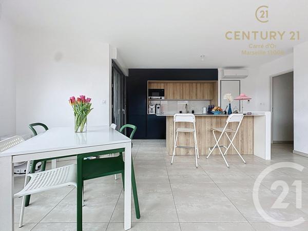 Appartement F3 à vendre  3 pièces - 71,60 m2 MARSEILLE - 13008