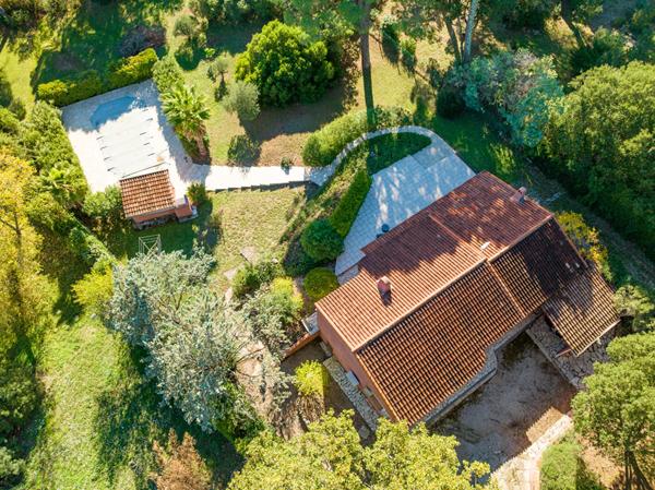 EXCLUSIVITÉ A VENDRE - Maison Vidauban 85 m² , 3 chambres, beau terrain avec piscine et carport .