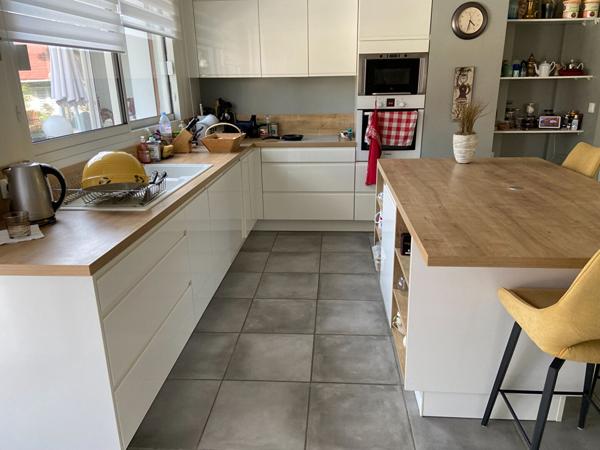 Maison Chantilly 14 pièce(s) 244.08 m2