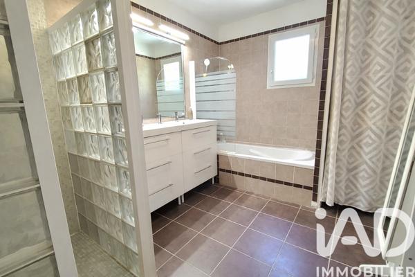 Maison à vendre 4 pièces 105 m² Beaucaire