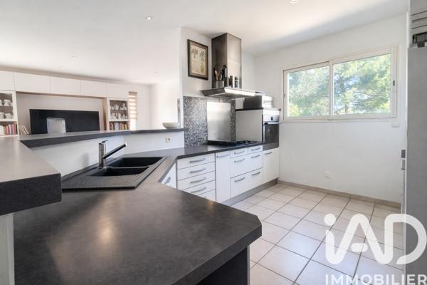 Maison à vendre 4 pièces 105 m² Beaucaire