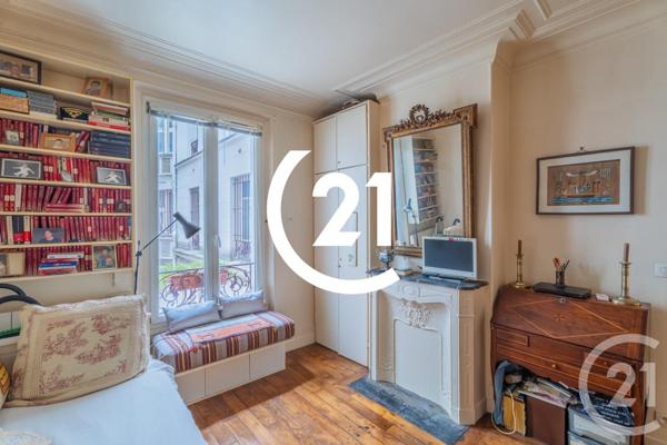 Appartement F3 à vendre  2 pièces - 41 m2 PARIS - 75018
