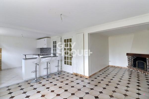 Maison de 7 pièces (130 m²) en location à MONTFERMEIL