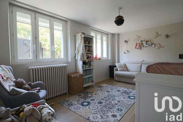 Maison à vendre 6 pièces 195 m² Saint-Germain-en-Laye