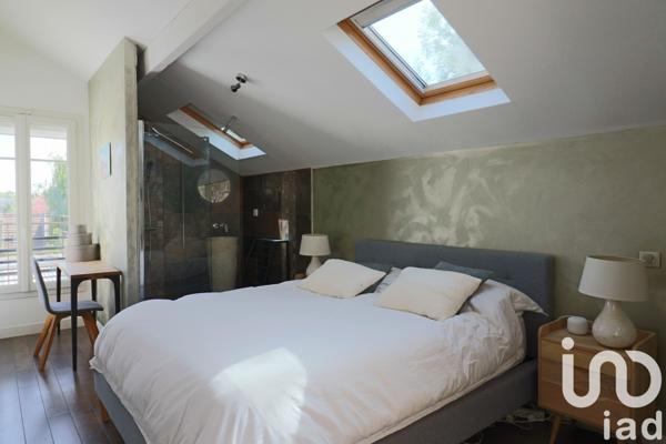 Maison à vendre 6 pièces 195 m² Saint-Germain-en-Laye