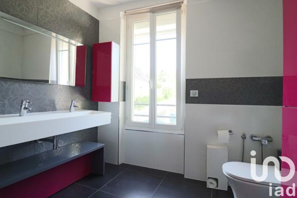 Maison à vendre 6 pièces 195 m² Saint-Germain-en-Laye