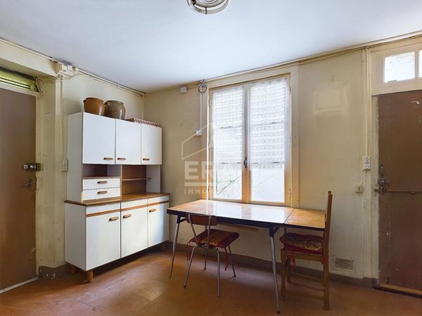 Maison de ville T3 à rénover, opportunité rare !