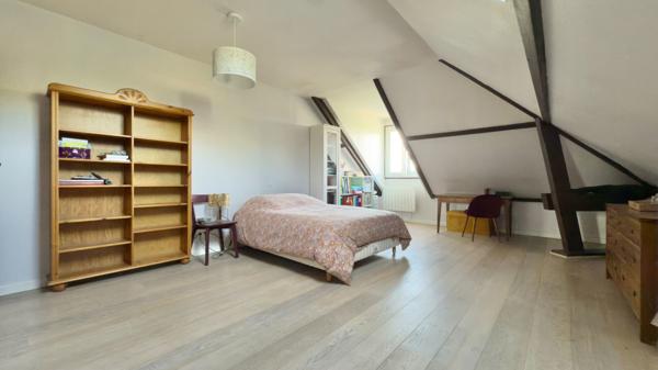 Appartement Corbeil Essonnes 4 pièce(s) 122 m2