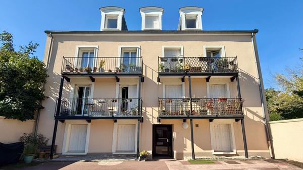 Appartement Corbeil Essonnes 4 pièce(s) 122 m2