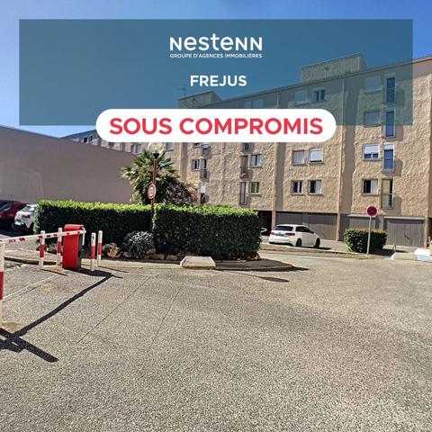 FRÉJUS APPARTEMENT T3 DERNIER ÉTAGE avec ASCENSEUR