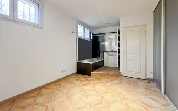 Appartement à vendre    2 pièces • 50,04 m2 Aix-en-Provence