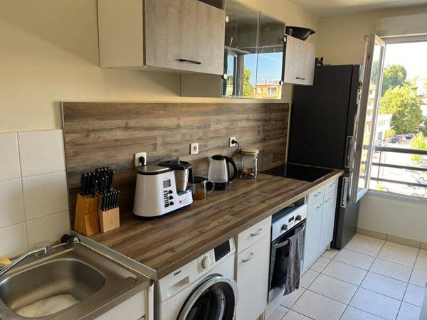 Location Appartement 4 pièces Le Pont-de-Beauvoisin 38480 à la location