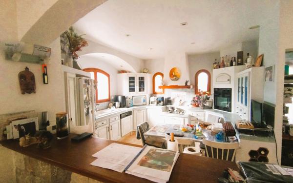 Maison à vendre    4 pièces •  Drap