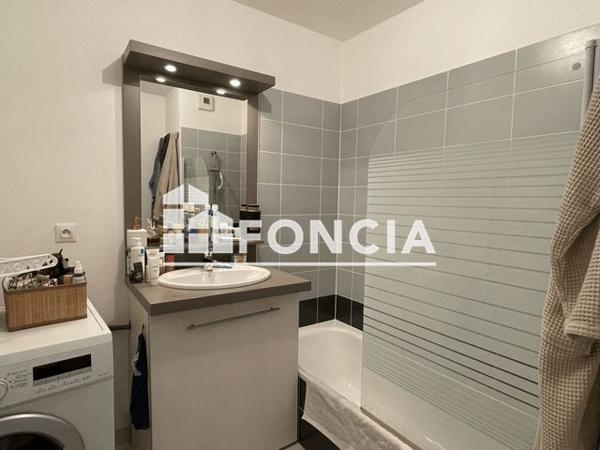 Location Appartement 2 pièces 48.2 m² - 36 RUE DES VERNES Roanne 42300