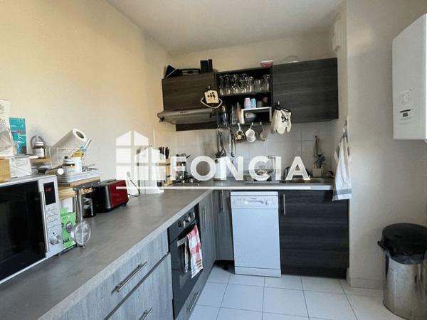 Location Appartement 2 pièces 48.2 m² - 36 RUE DES VERNES Roanne 42300