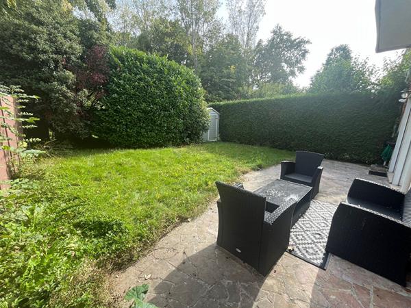 Appartement 5 pièces de 106 m² avec jardin sans vis à vis et garage !