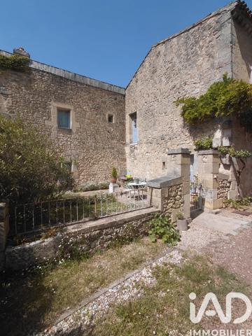 Maison à vendre 10 pièces 280 m² Saint-Quentin-de-Baron