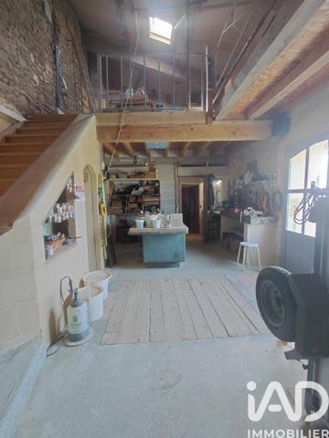 Maison à vendre 10 pièces 280 m² Saint-Quentin-de-Baron