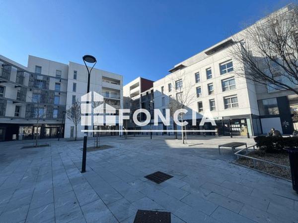 Location Parking 15 m² - 2 RUE BETHMAN Bordeaux 33000