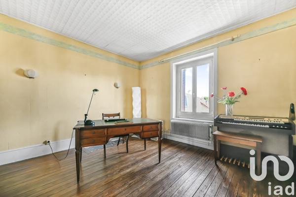 Maison 6 pièces de 164 m² à Bois-Colombes (92270)