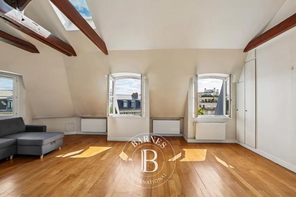 Paris 7ème, Appartement 2 Chambres -  80 m² à vendre