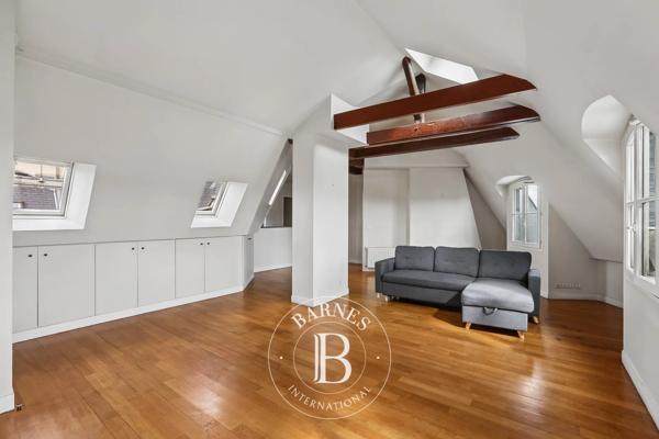 Paris 7ème, Appartement 2 Chambres -  80 m² à vendre