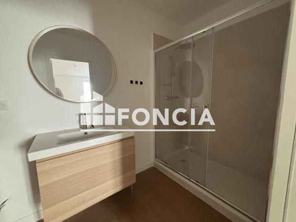 Location Appartement 2 pièces 51 m² - Nice 06000
