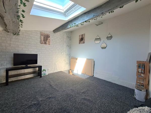 Maison de Village 3/4 chambres, cave et terrasse