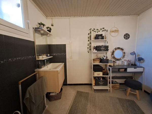 Maison de Village 3/4 chambres, cave et terrasse