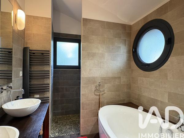 Maison à vendre 9 pièces 240 m² Lacanau