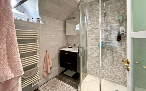 Maison à vendre    4 pièces • 92 m2 Touques