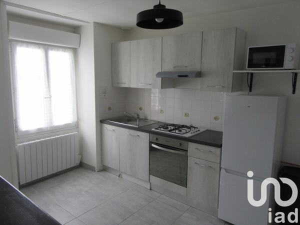 House for sale 3 rooms 74 m² La Chapelle-Saint-Laurent