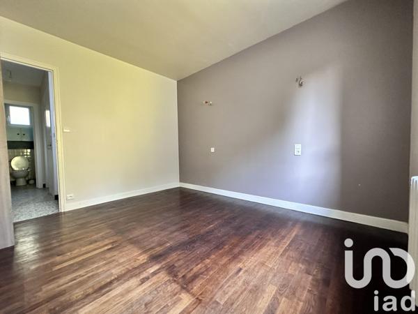 Maison traditionnelle 6 pièces de 140 m² à Pont-Sainte-Marie (10150)