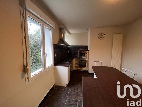 Maison traditionnelle 6 pièces de 140 m² à Pont-Sainte-Marie (10150)