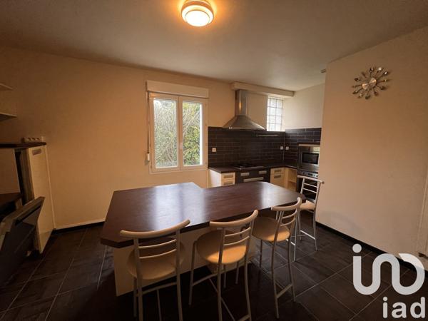 Maison traditionnelle 6 pièces de 140 m² à Pont-Sainte-Marie (10150)