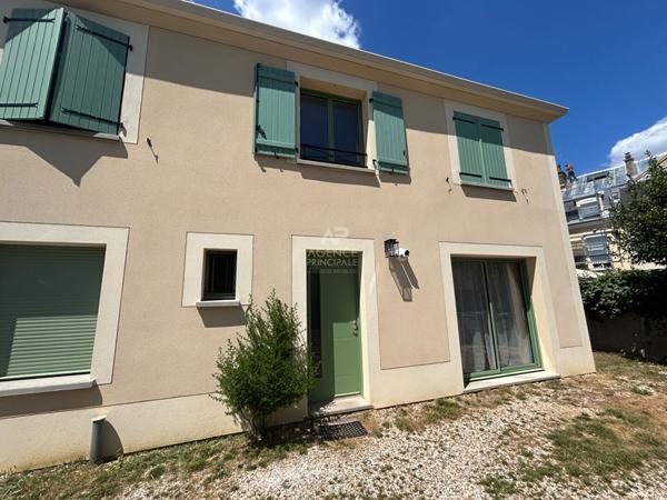 Maison Maisons Laffitte centre - 4 chambres 2 salle de douche sous sol total €935 000 ** - Référence 6853-cpy-cpy-cpy