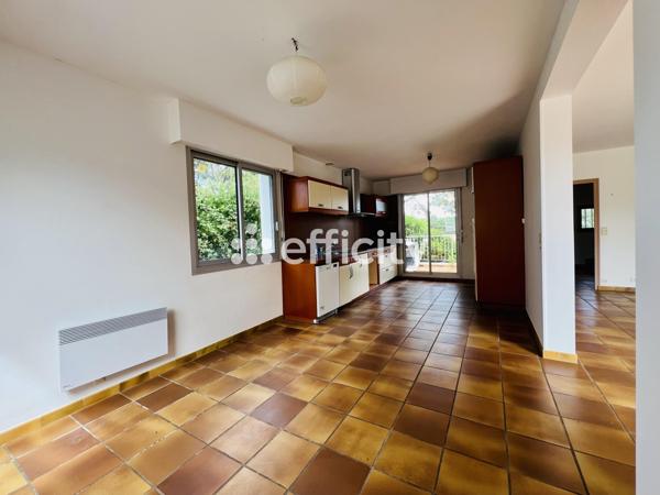 Maison 7 pièces - 345 m² Exclusivité efficity