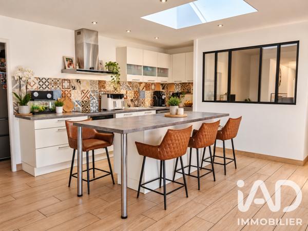 Maison à vendre 5 pièces 146 m² Trouillas