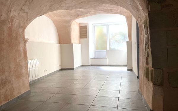 Appartement à vendre    3 pièces •  Montélimar