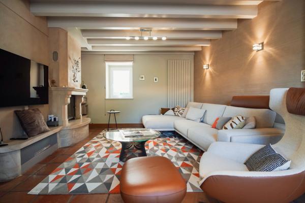 Maison à vendre 9 pièces proche de MACON (71)