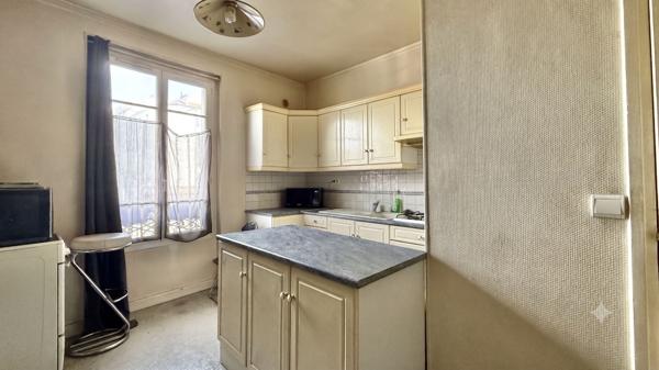 Appartement Le Kremlin Bicetre 2 pièce(s) 50 m2