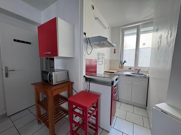 A VENDRE : T1 à LILLE • • 110 000 € FAI • Réf. 1903