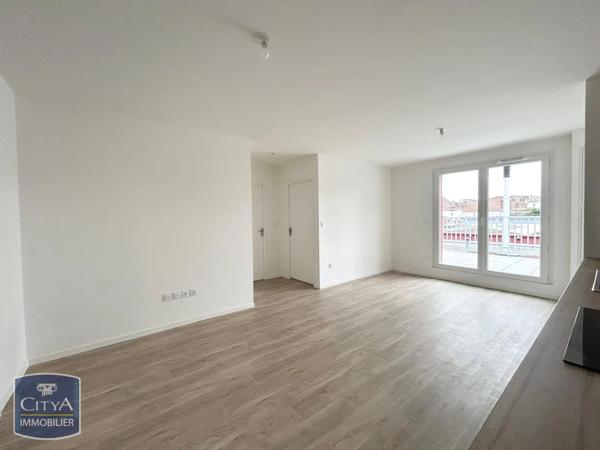 Appartement à louer 2 pièces 48.36m² Valenciennes (59300)