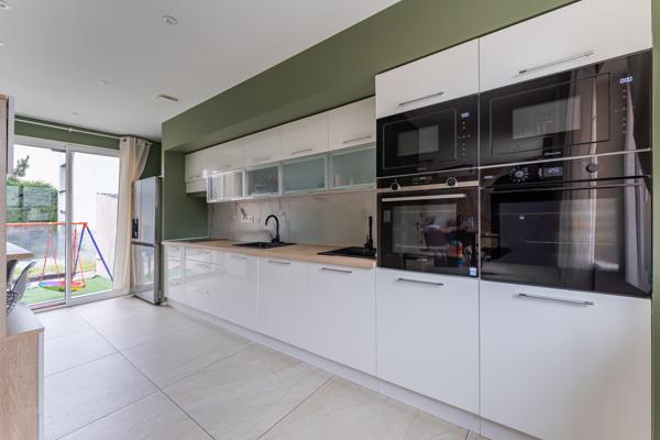 Villeurbanne (69100) Maison familiale Villeurbanne – 6 pièces 150 m²