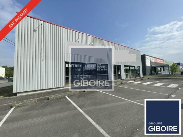 Local d'activites 355 m² à louer CARQUEFOU (réf : 44.018712)